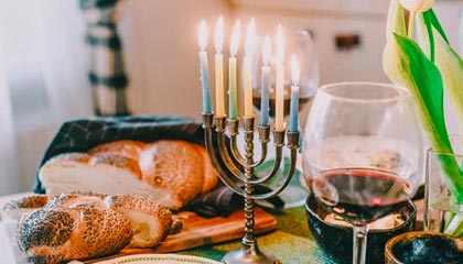 开云esports-法甲焦点：裁判判罚引发争议，裁判最新规则