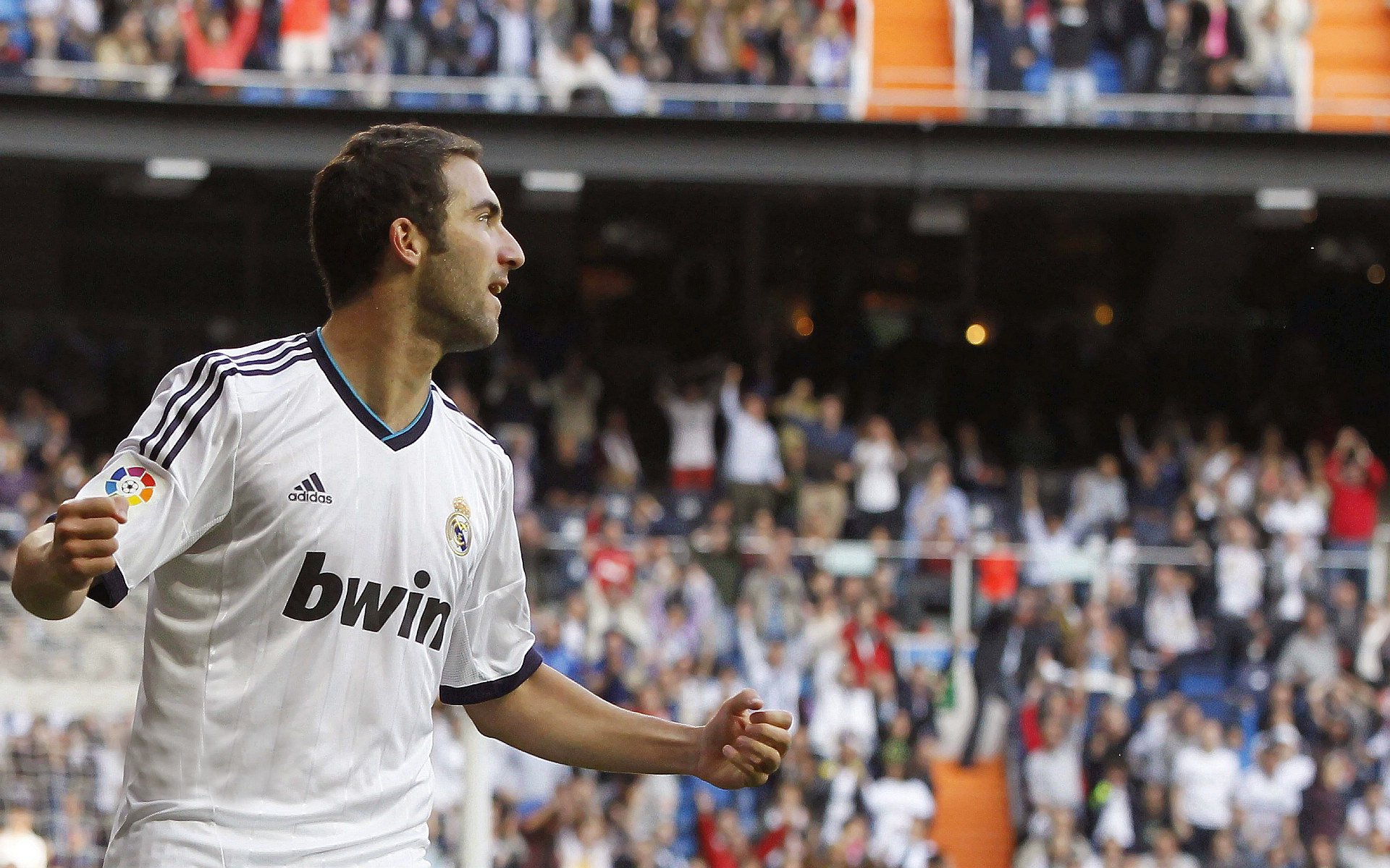 克罗地亚手球队在巴黎奥运会上展现出强大的团队协作能力,克罗地亚 队